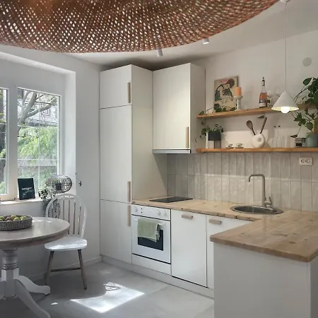 Cozy Flat In Apartment *
