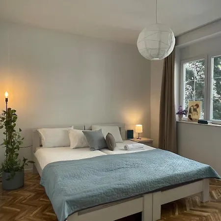 Cozy Flat In *